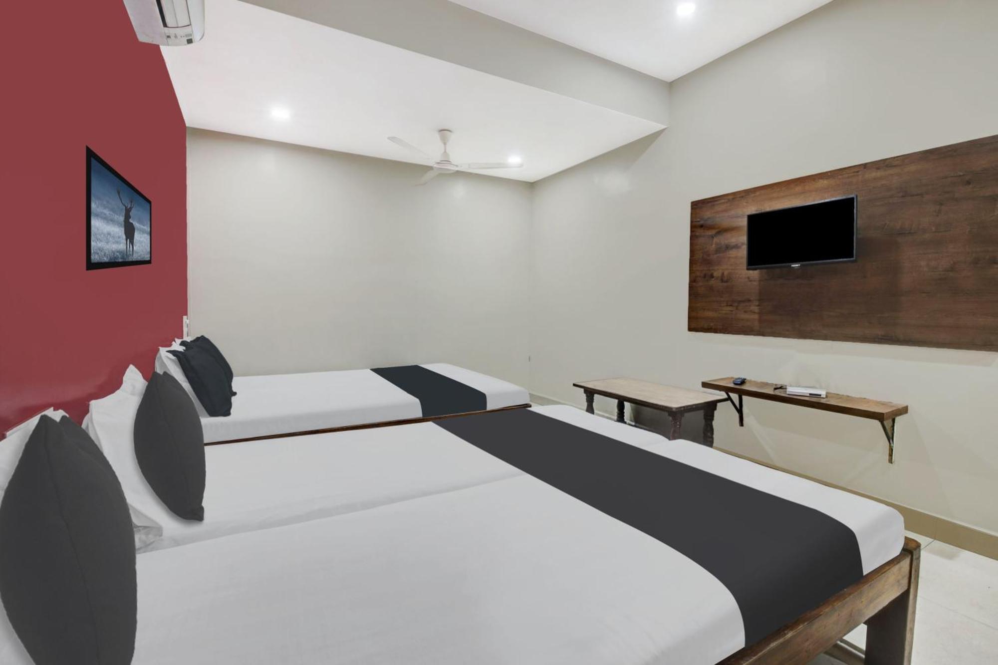 Hotel Spot On Shree Ram Residency Hubli Esterno foto
